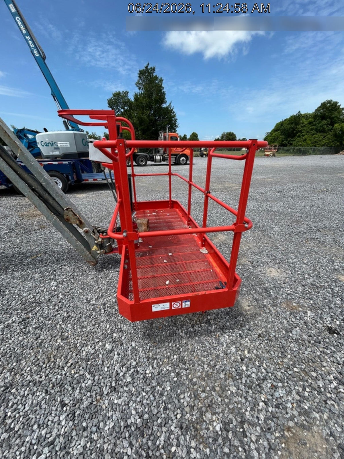 2017 SKYJACK SJ66T