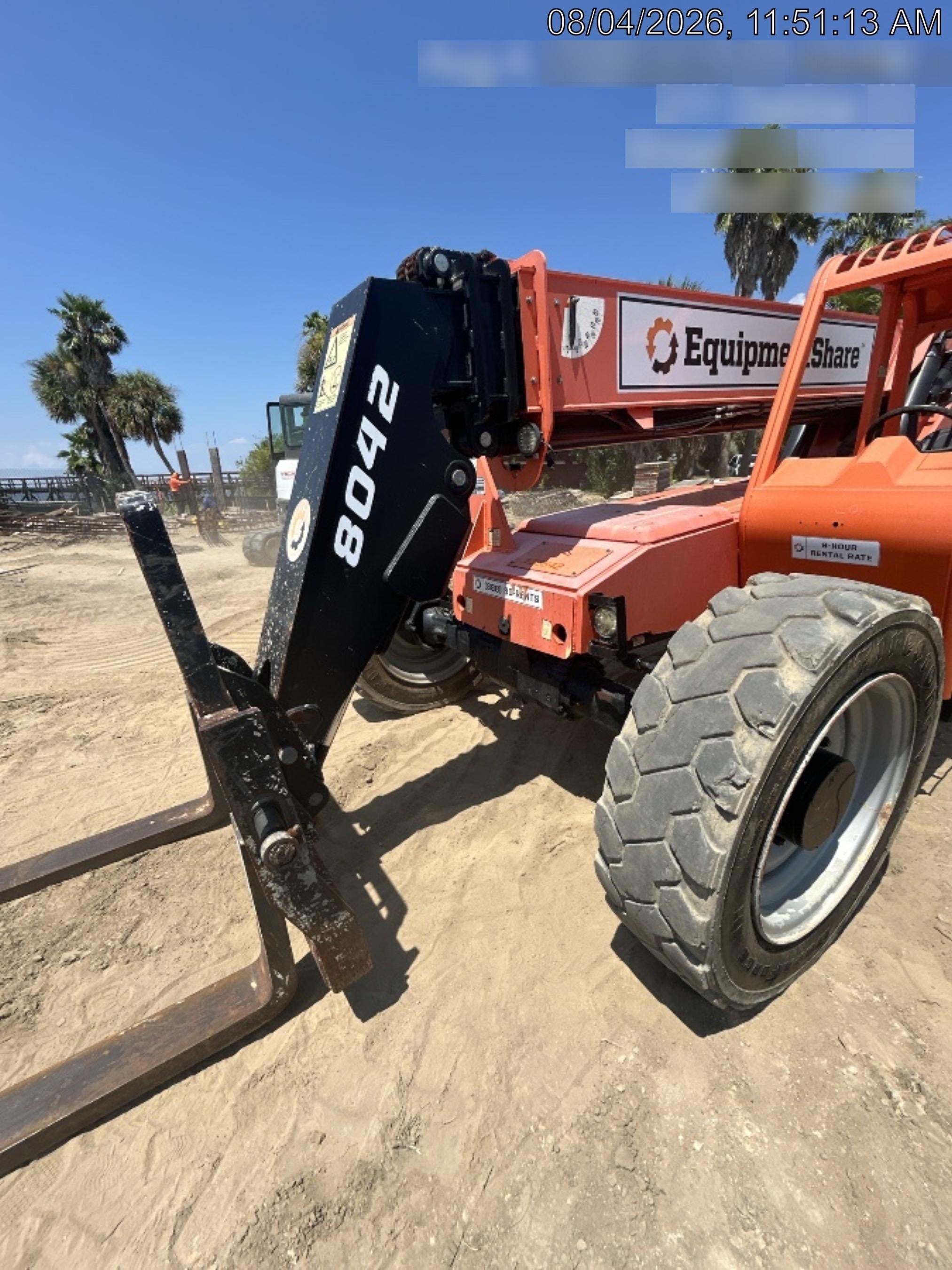2021 SKYTRAK 8042