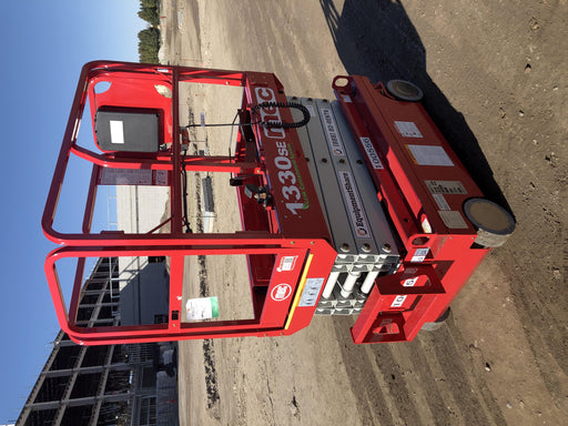 2020 MEC 1330SE Solid NM Tires, Steel Swing out Doors, LCS, Beacon, 900W Invertor