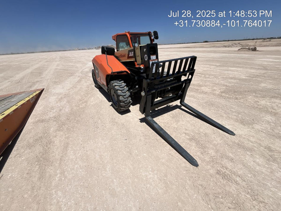 2025 JLG 519