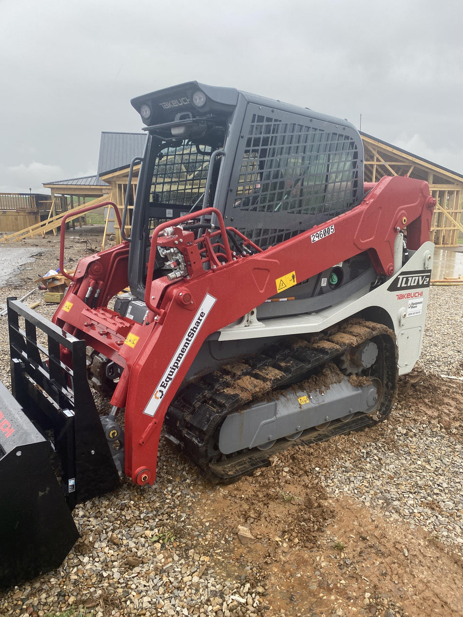 2023 TAKEUCHI TL10V2-CR