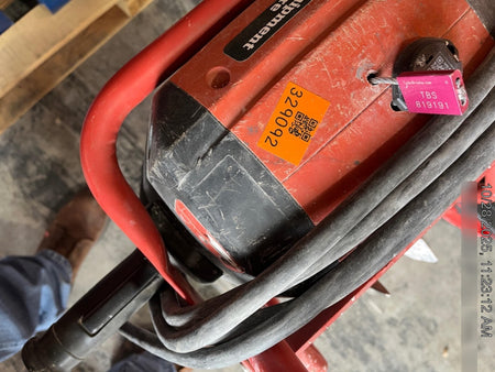 2023 HILTI TE 3000-AVR