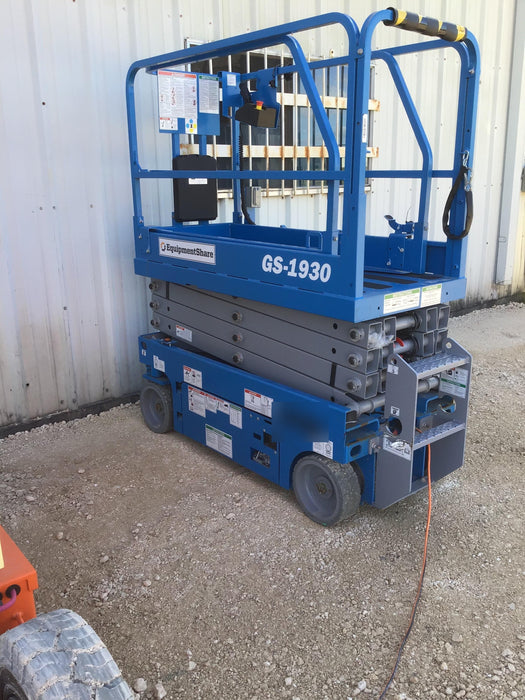 2018 Genie GS-1930 Genie GS-1930 Scissor Lift w/Standard Options