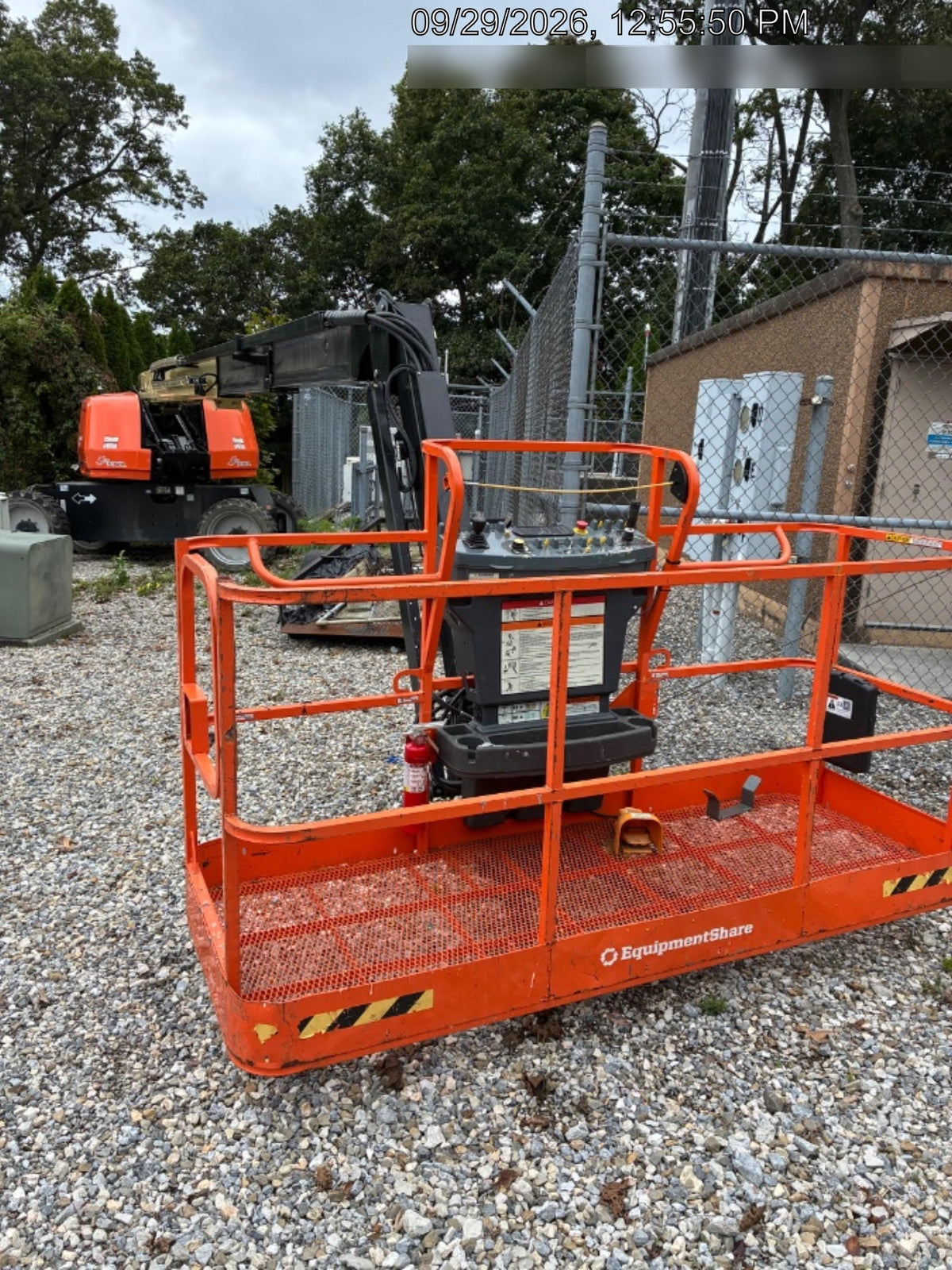 2025 JLG 660SJ