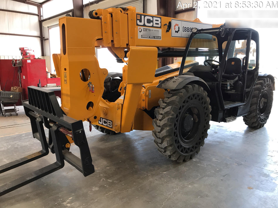 2021 JCB 512-56