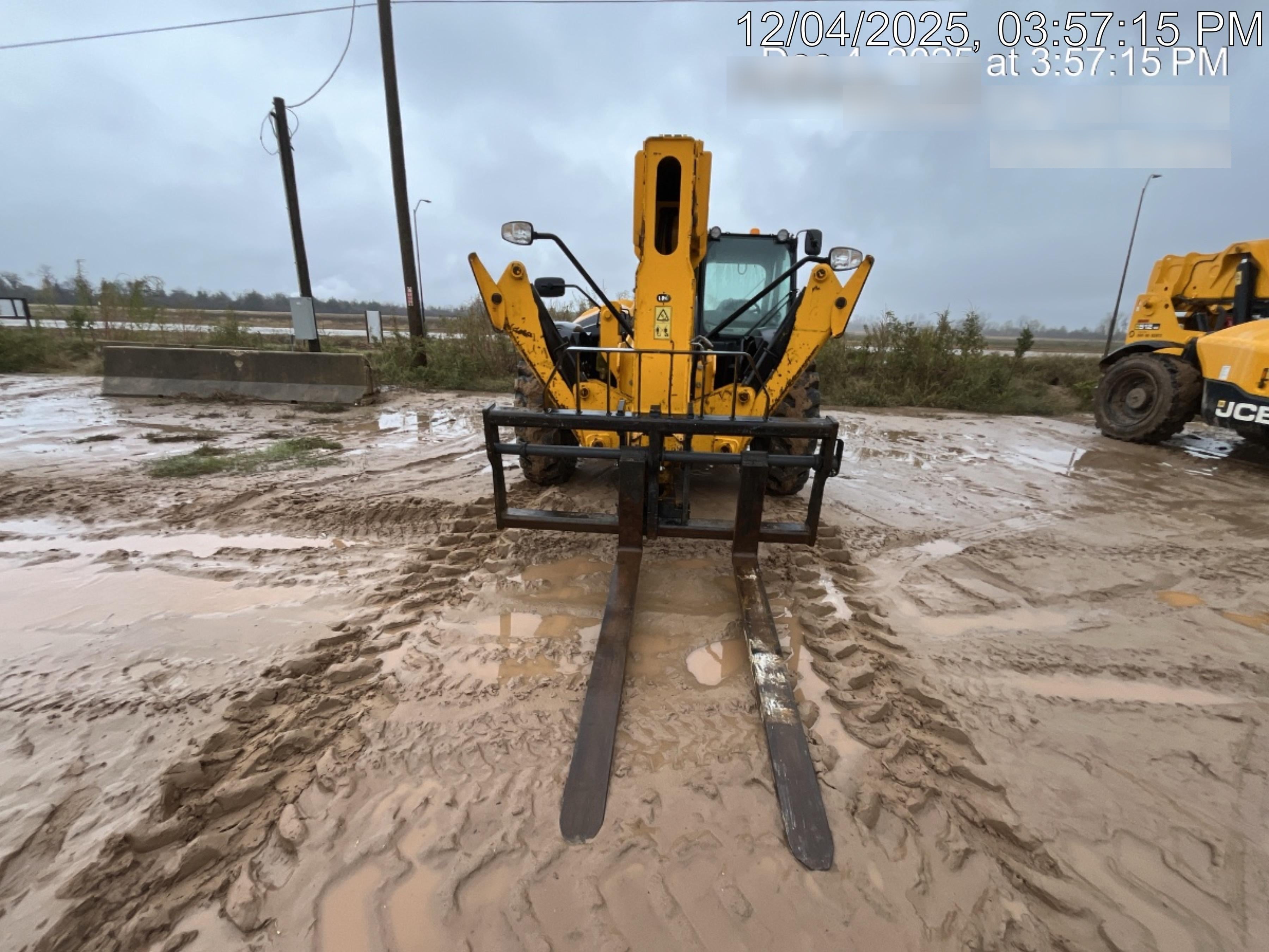 2021 JCB 512-56