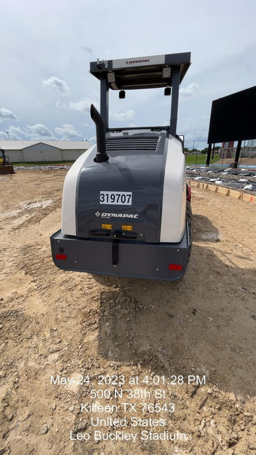 2023 DYNAPAC CA1400D