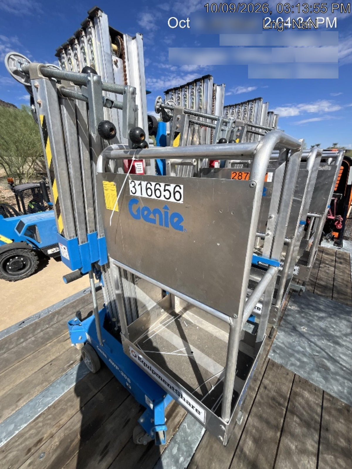 2023 GENIE AWP-30S DC