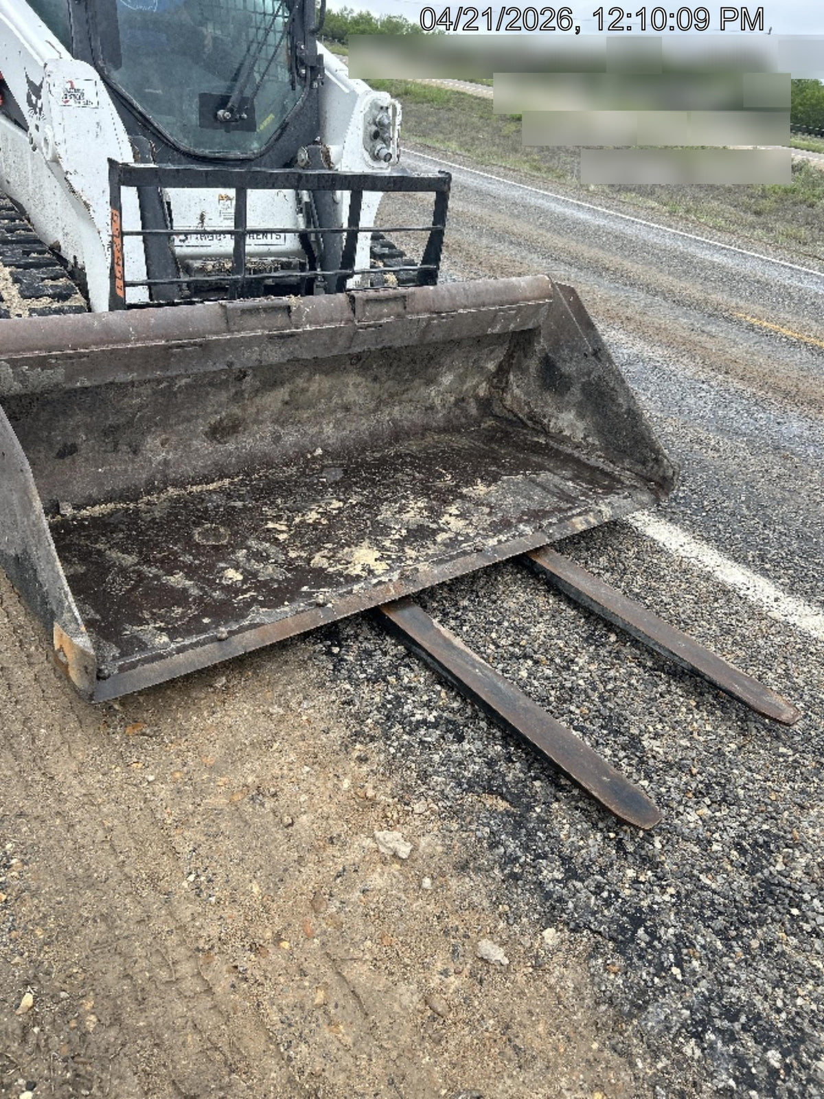 2025 ARROW MATERIAL HANDLING 24" Pallet Fork Frame