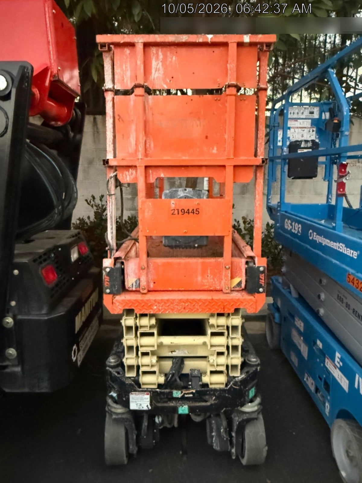 2022 JLG ES1932
