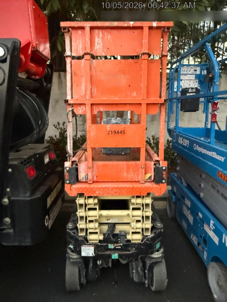 2022 JLG ES1932