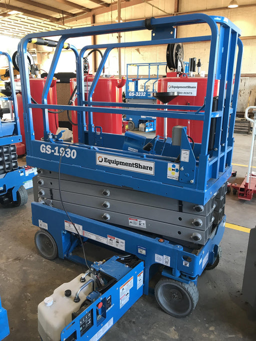 2020 Genie GS-1930 Fixed rails with chain entry gate - Pre A92.20