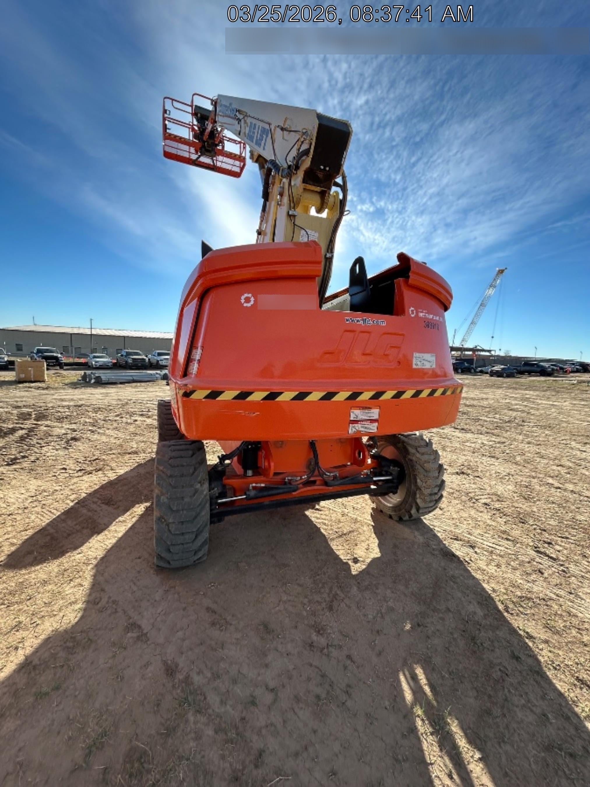 2023 JLG 660SJ