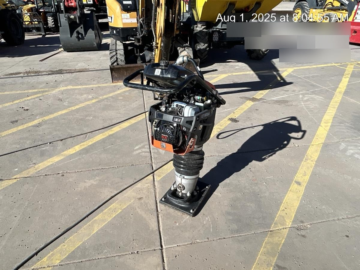 2025 HUSQVARNA LT6005
