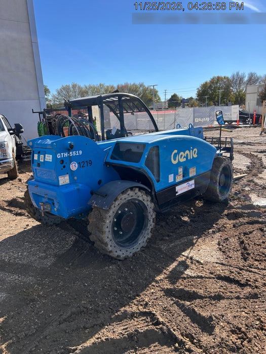 2015 GENIE GTH-5519