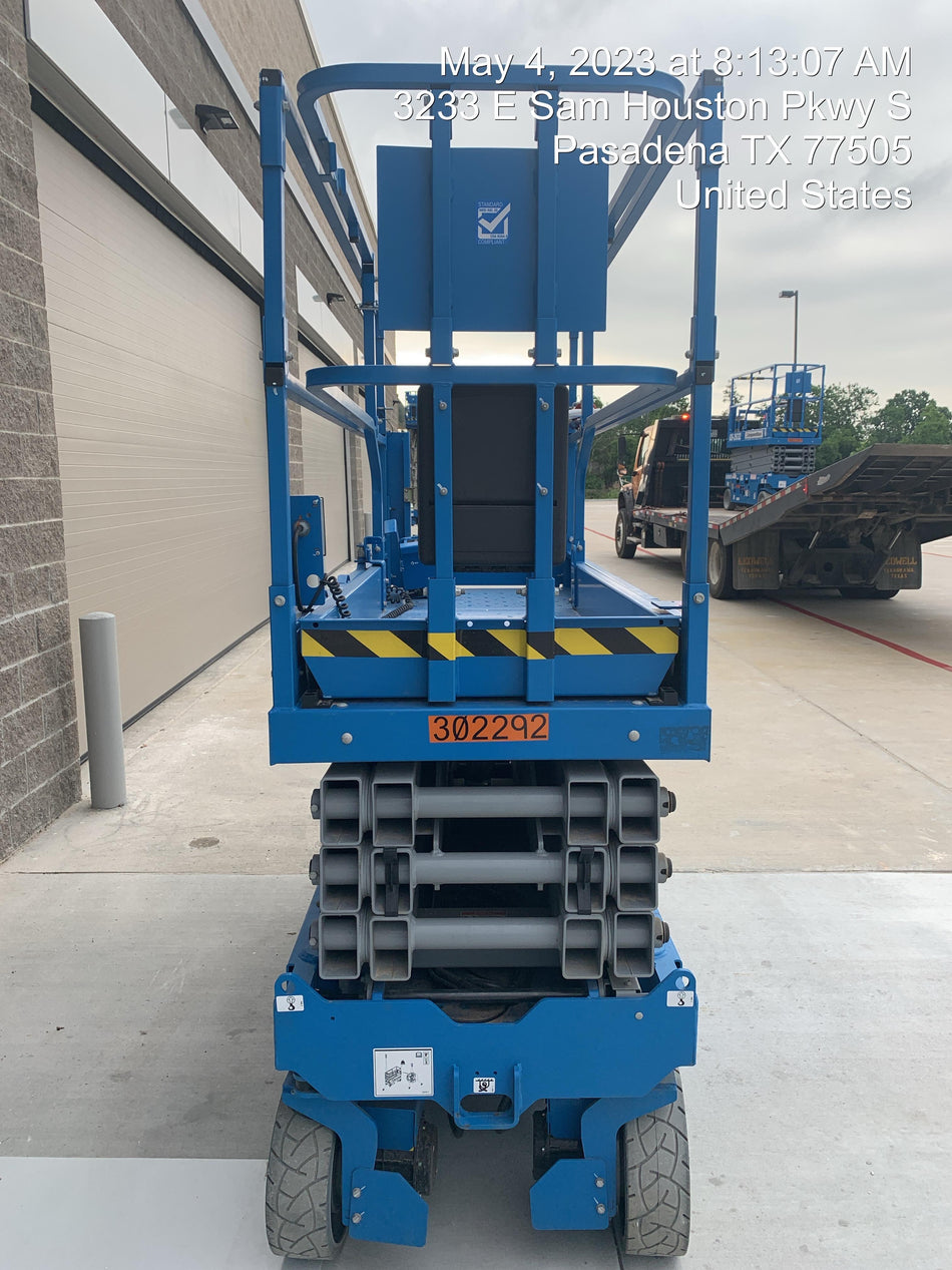2023 GENIE GS-2632