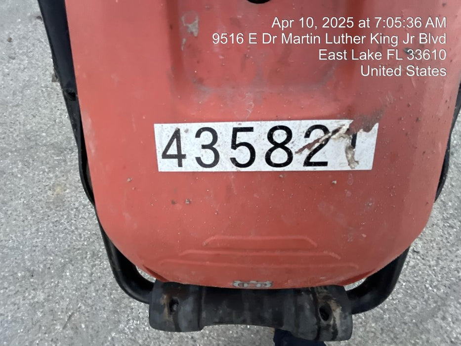 2024 HUSQVARNA LT6005