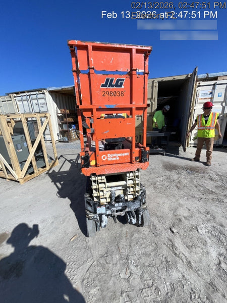 2023 JLG ES1932