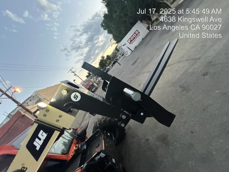 2025 JLG 519
