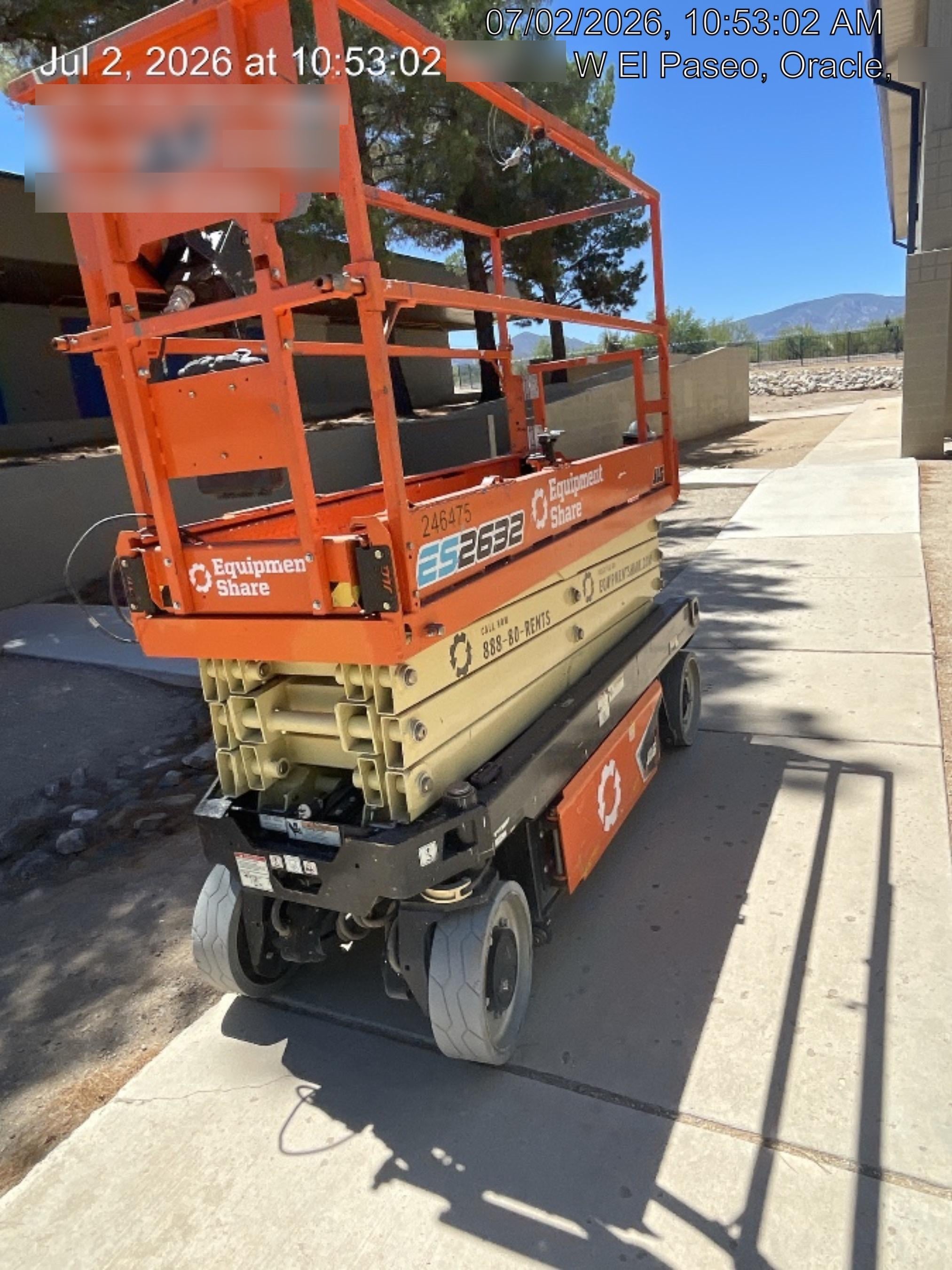 2022 JLG ES2632