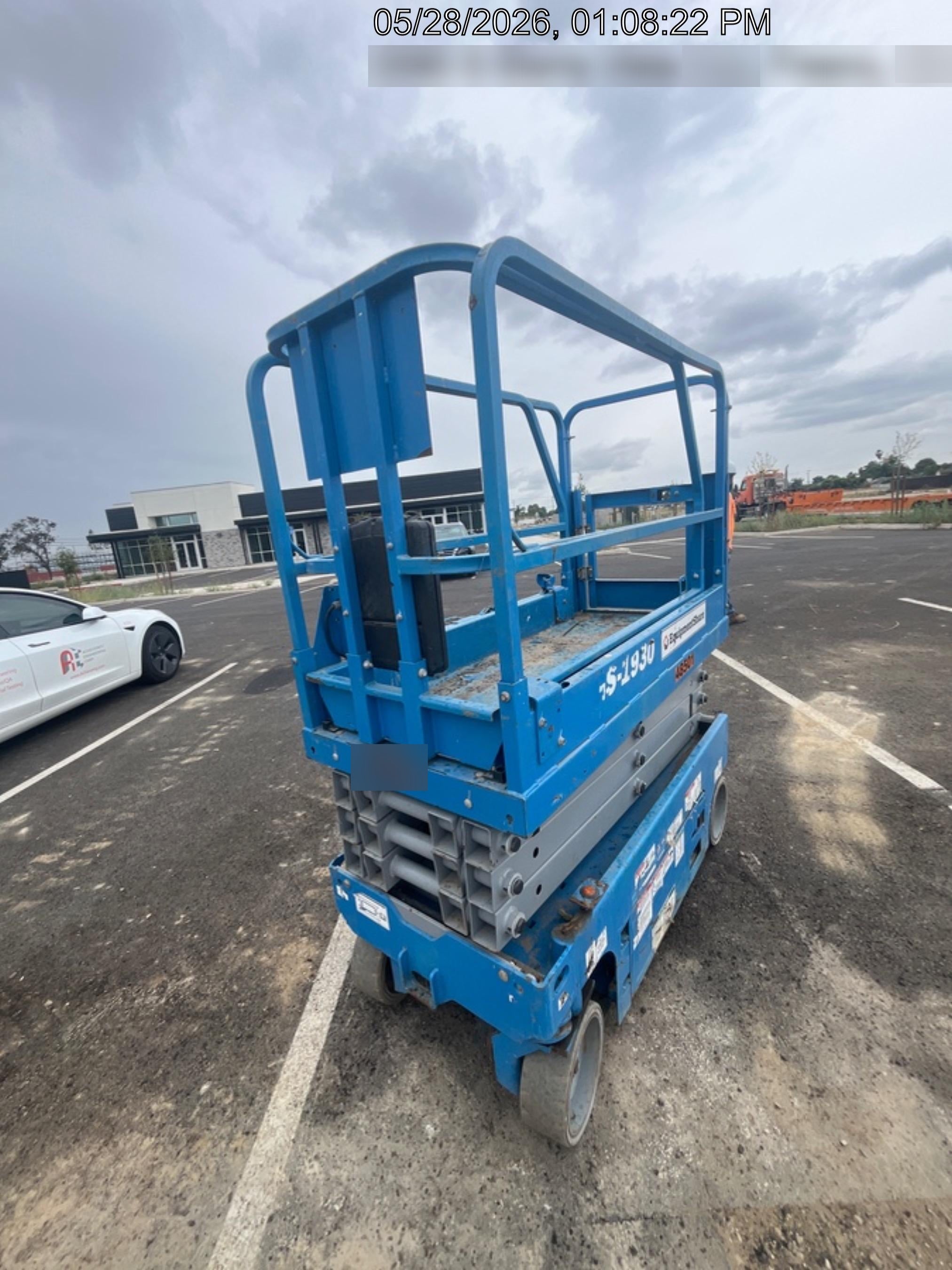 2019 Genie GS-1930 Half Height Swing Gate, 800W Inverter