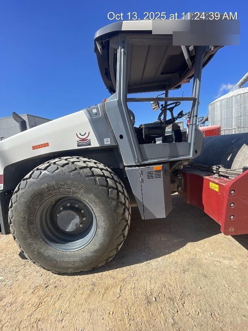 2023 DYNAPAC CA2500D