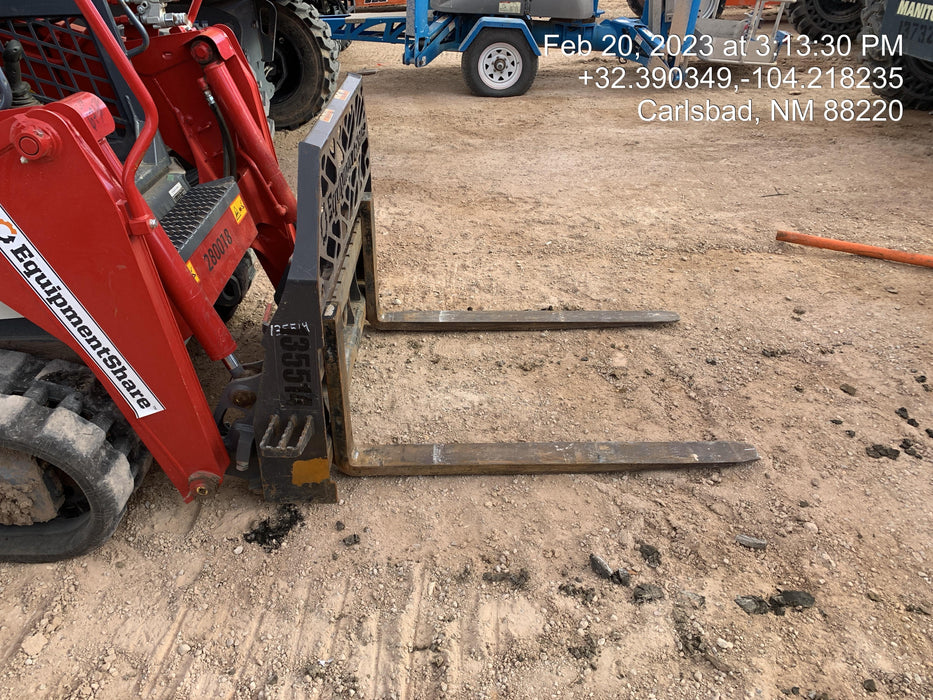 2021 PALADIN 48" Pallet Forks - Paladin