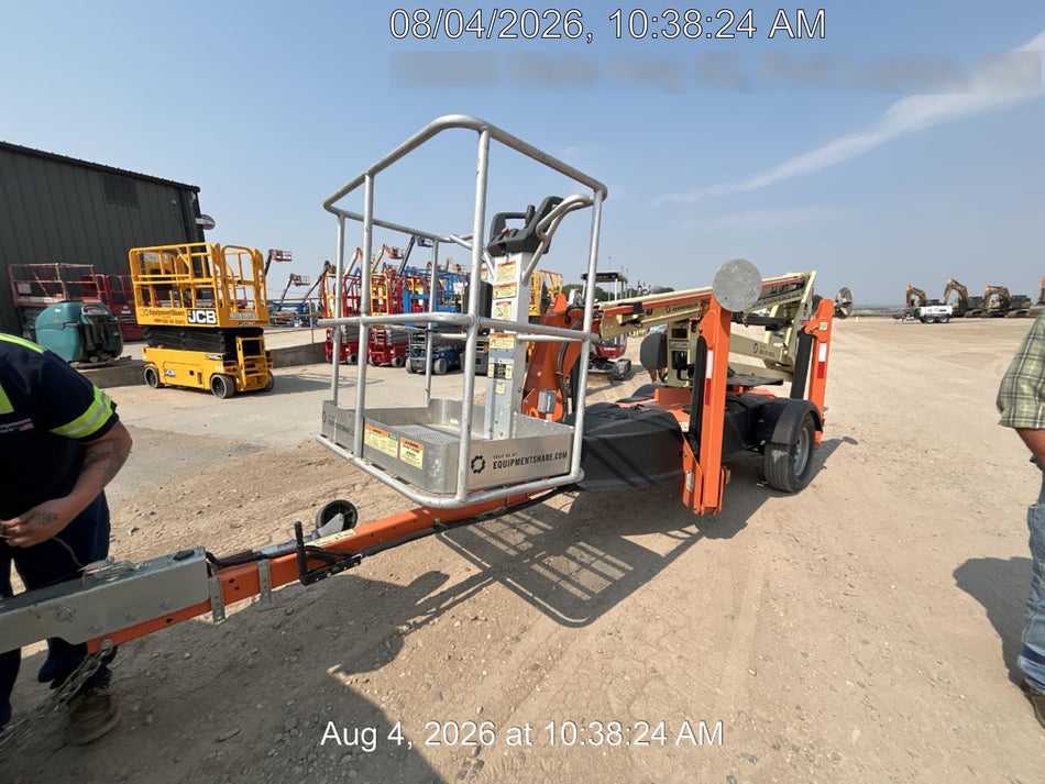 2023 JLG T350