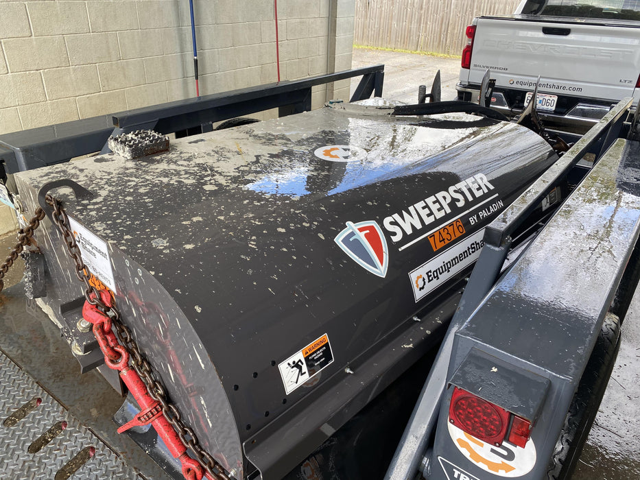 2020 PALADIN Sweepster SB72