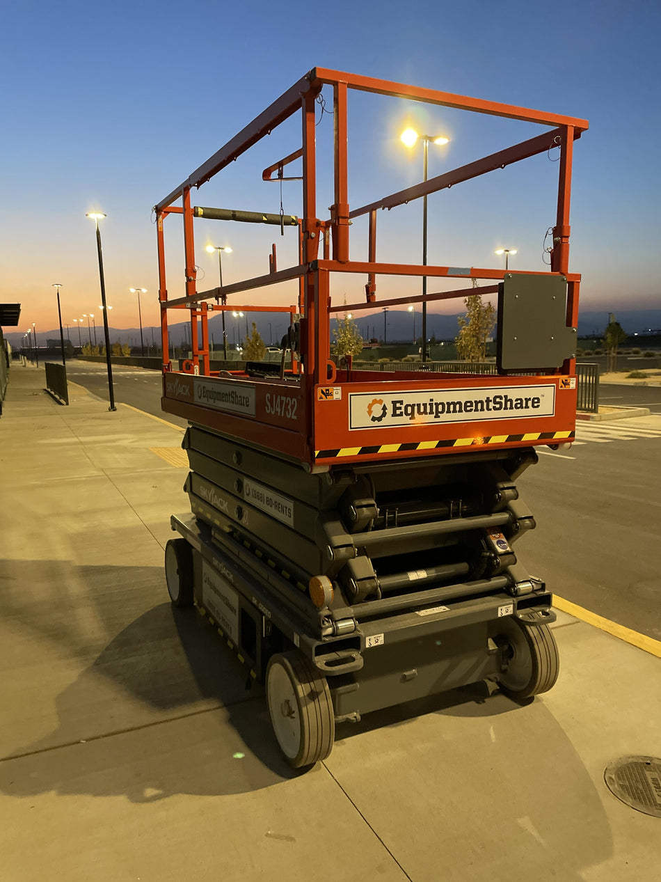2022 SKYJACK SJ4732