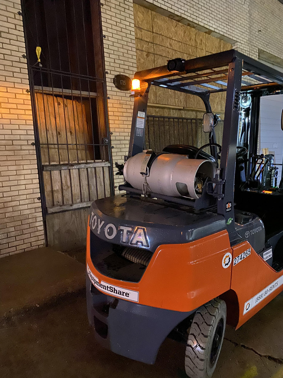 2022 TOYOTA 50-8FGU25