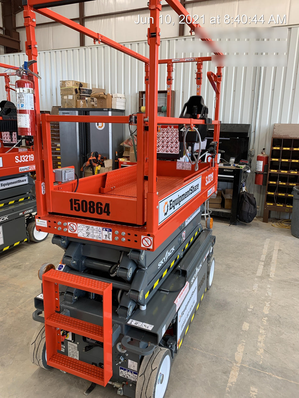 2021 SKYJACK SJ3219