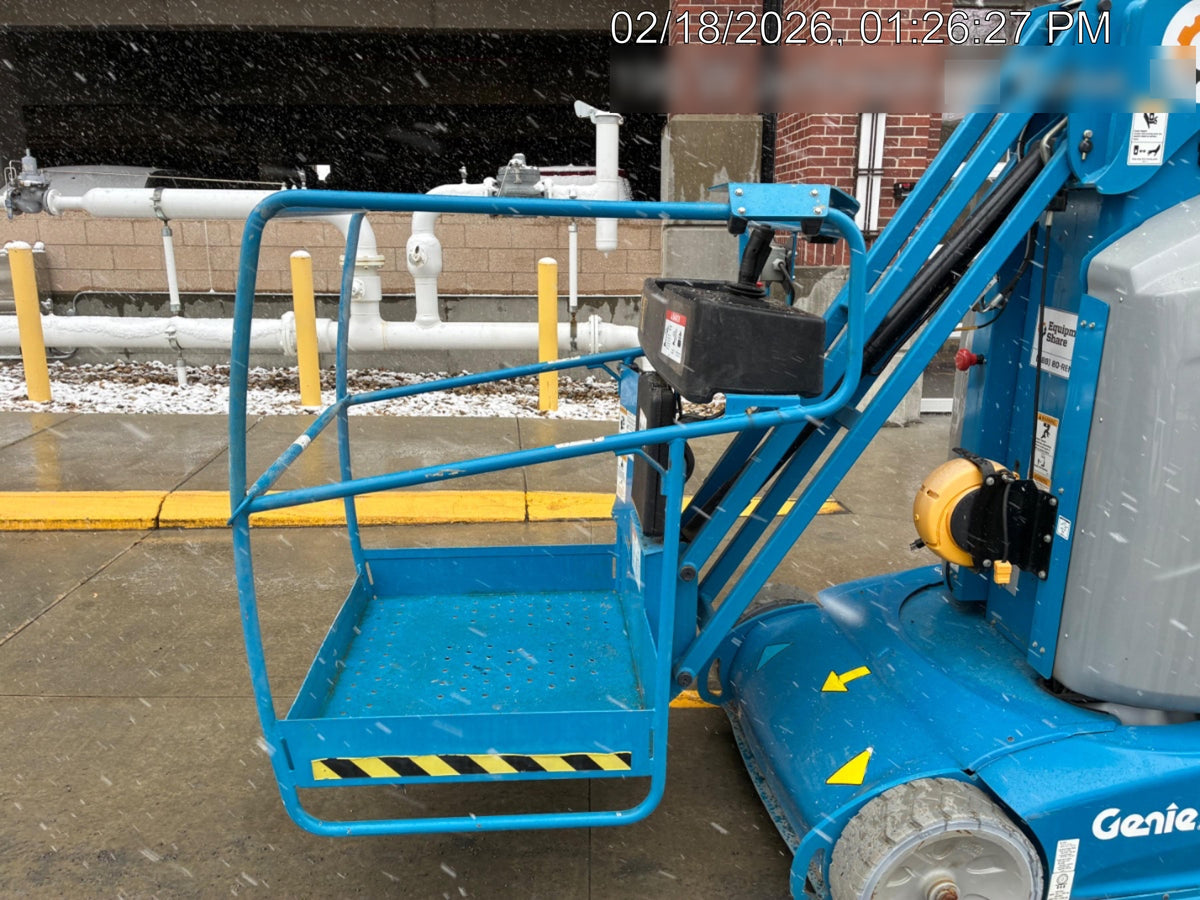 2020 GENIE GR-26J