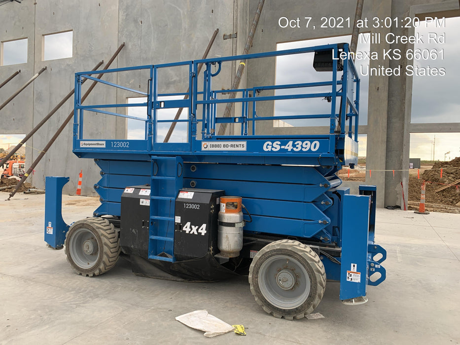2020 GENIE GS-4390 RT