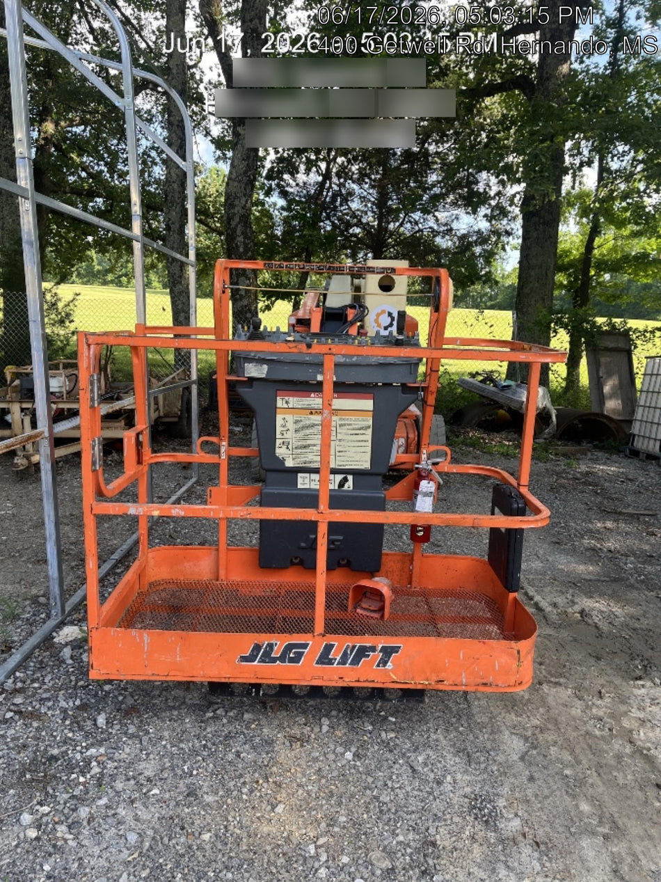 2019 JLG E450AJ