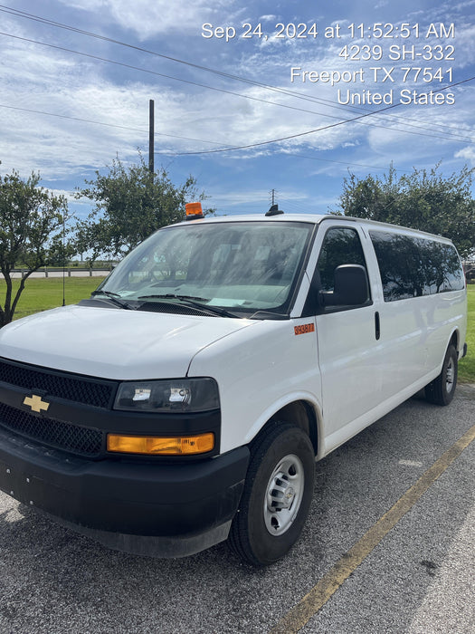 2023 CHEVROLET Express Van - Rental