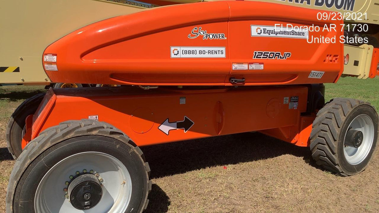 2021 JLG 1250AJP