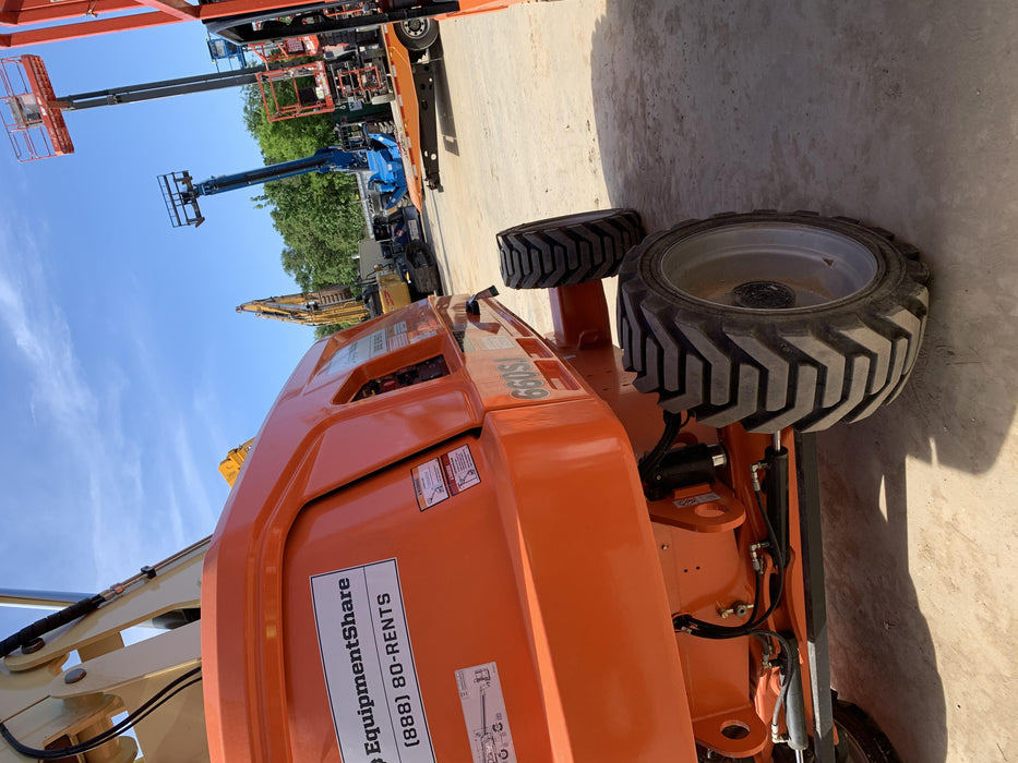 2019 JLG 660SJ