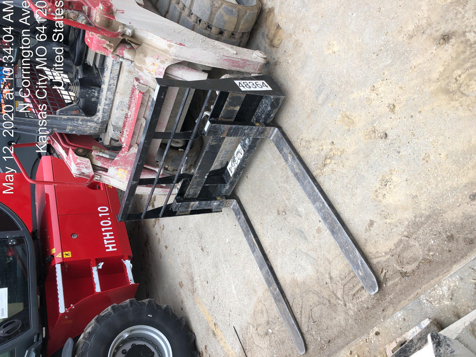 2019 ARROW MATERIAL HANDLING 60" Pallet Forks - Arrow