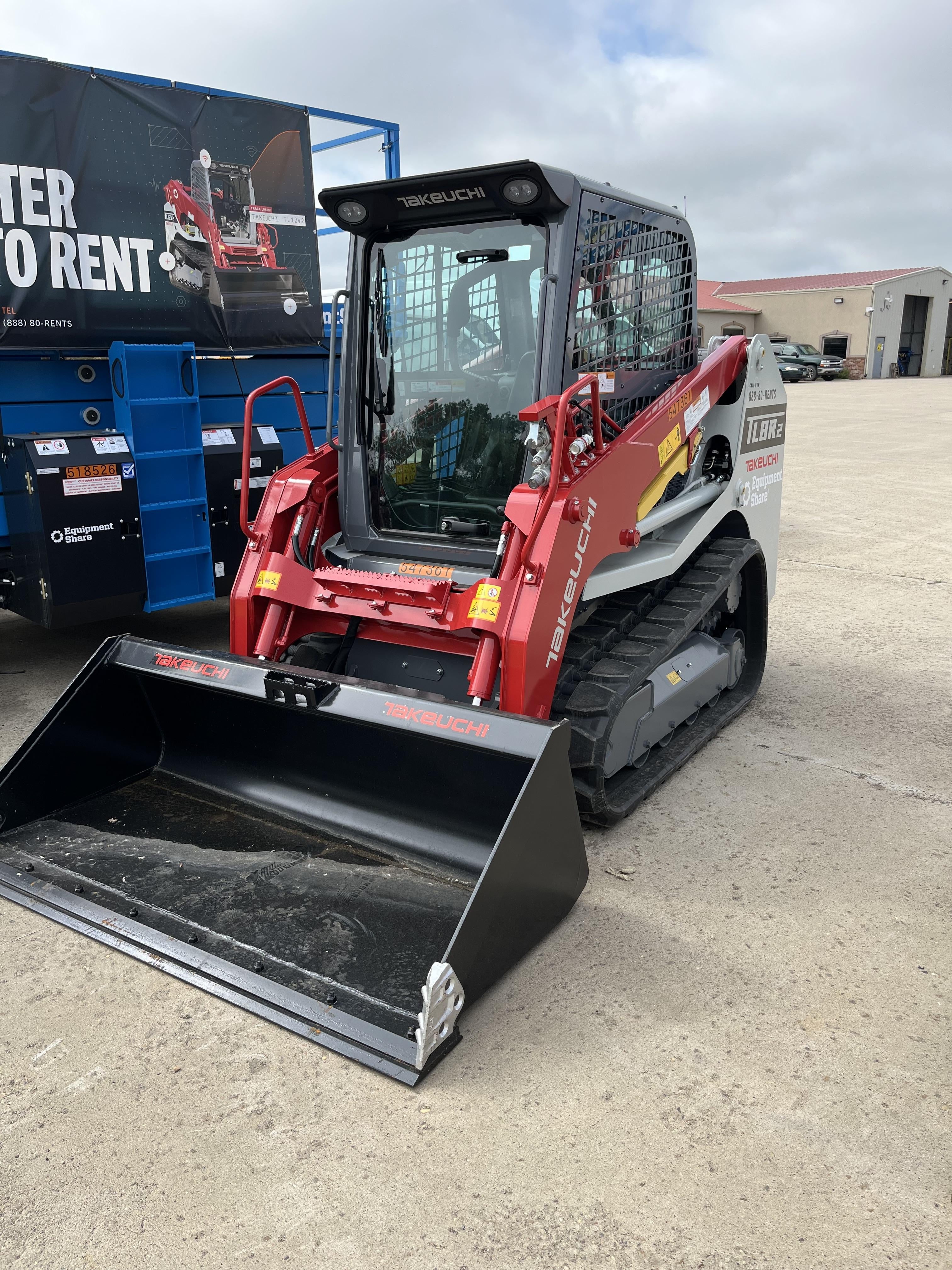 2025 TAKEUCHI TL8R2-CR