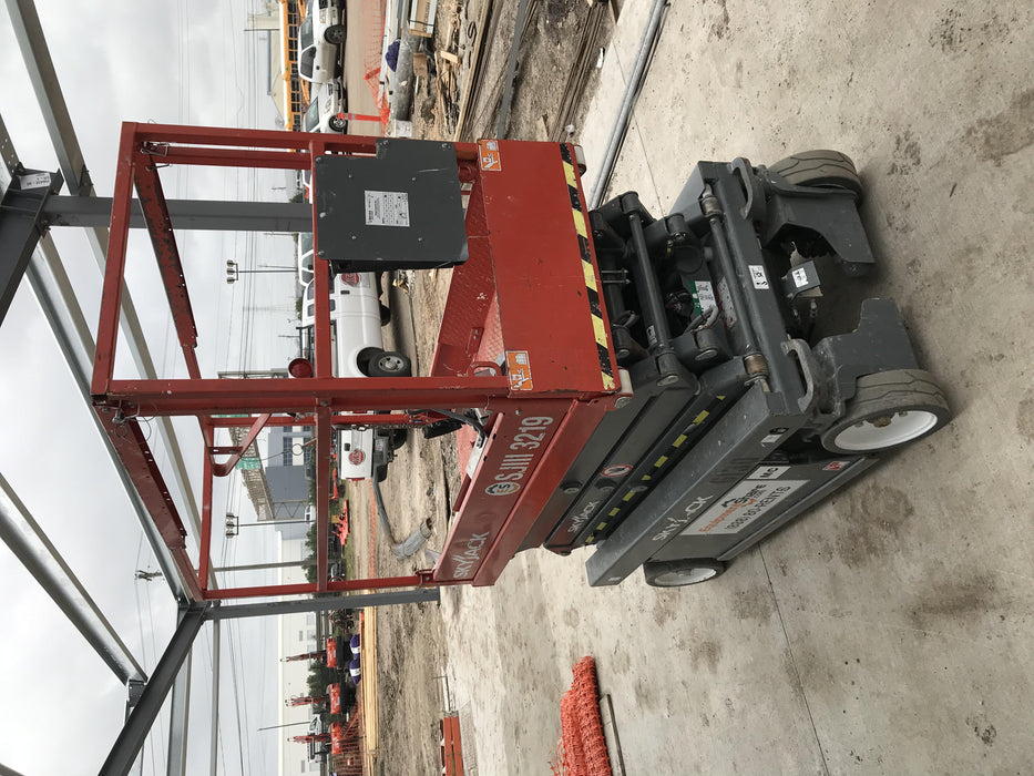 2017 Skyjack SJIII-3219 Skyjack SJ3219, Trojan Battery Set, Extended Warranty 5yr/5k hr