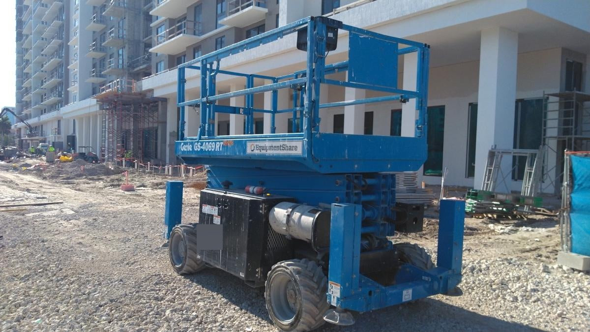 2020 GENIE GS-4069 RT