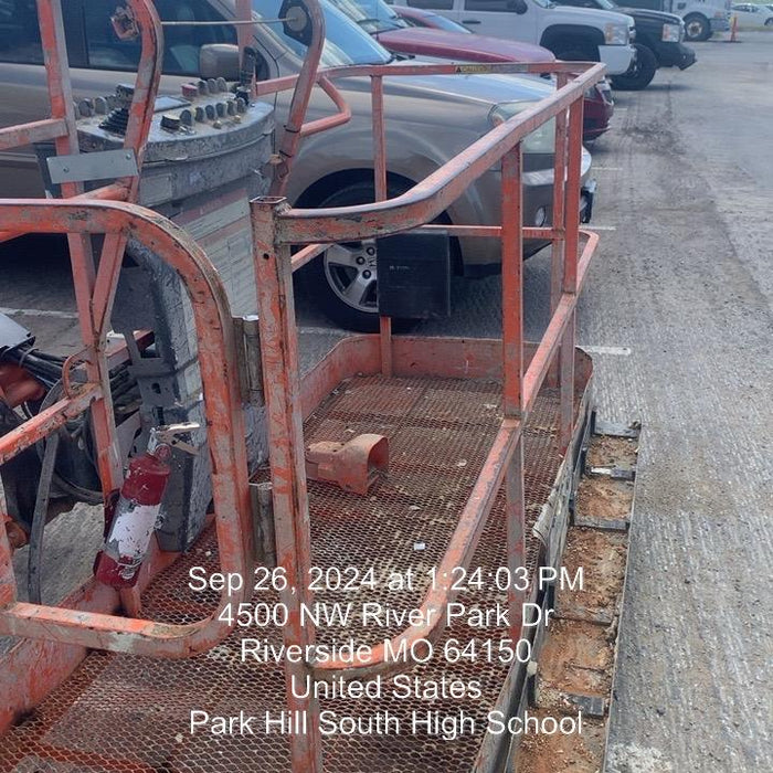 2019 JLG 660SJ