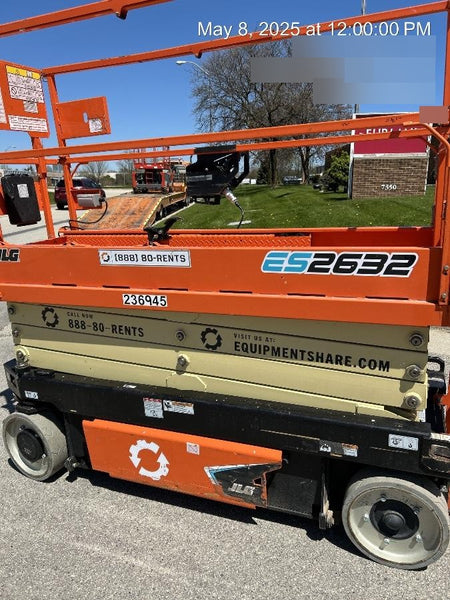 2022 JLG ES2632
