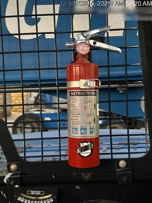 2018 Genie GTH-636 Genie GTH-636 w/Open ROPS, Solid Tires, Work Light/Beacon, 48" Carriage and Forks