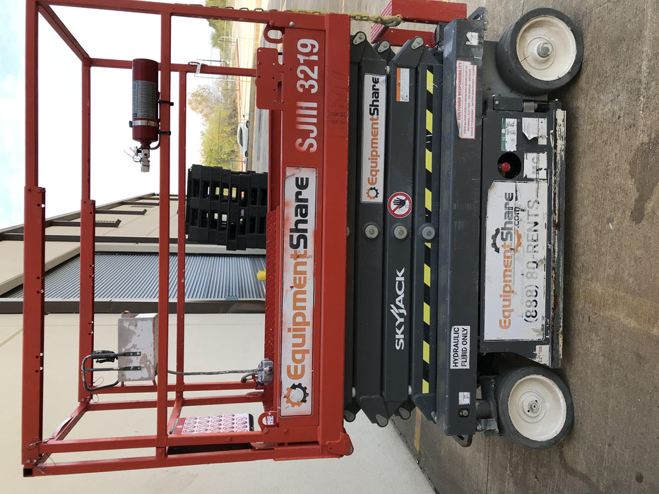 2018 SKYJACK SJIII-3219