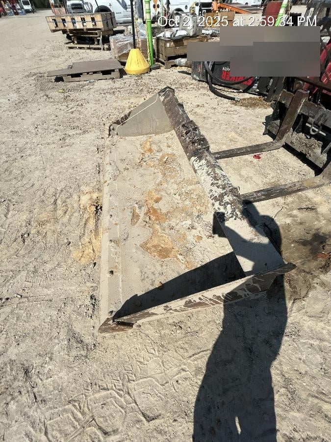 2019 PALADIN 48" Pallet Forks - Paladin