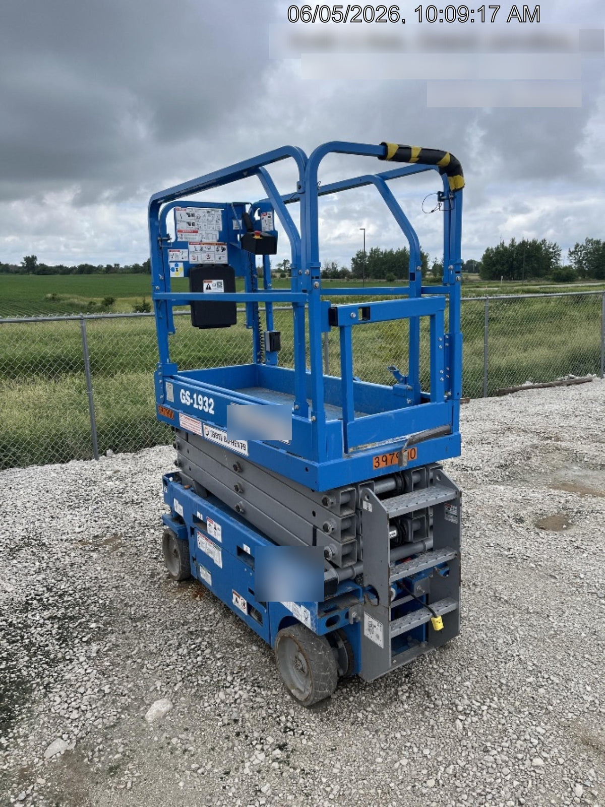 2024 GENIE GS-1932