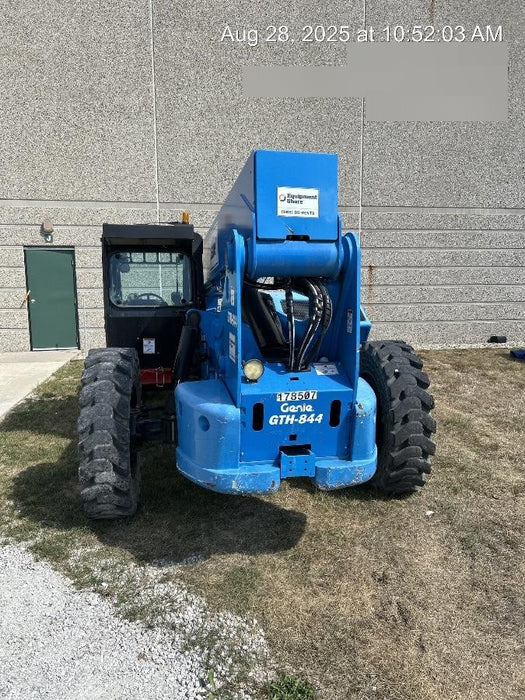 2021 GENIE GTH-844