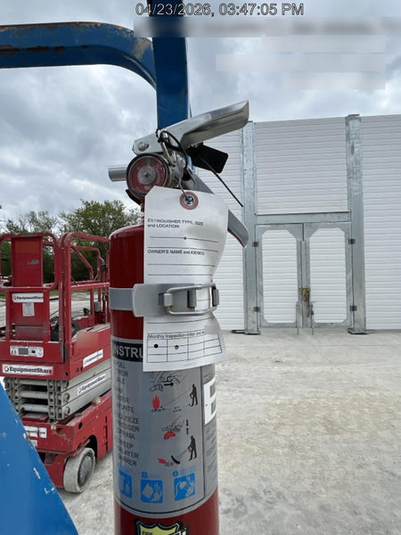 2017 Genie GS-1930 Genie GS-1930 Lift w/Fixed Rail and Chain Entry